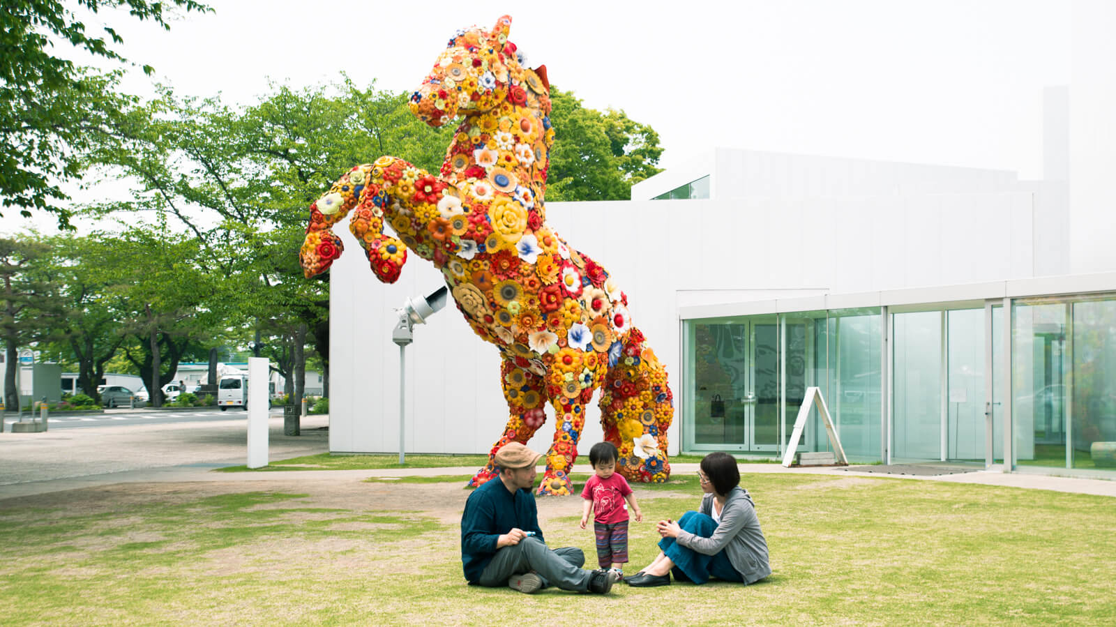 青森県十和田市の十和田市現代美術館